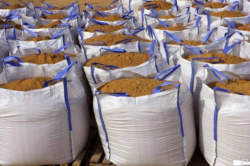 Песок в биг-бэге